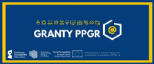 Tablica informacyjna projektu Gramty PPGR wraz z logotypami instytucji finansujących