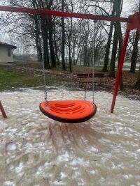 Doposażenie placu zabaw- bocianie gniazdo